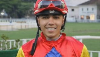 Jóquei Leandro Henrique morre três dias após grave queda durante prova no Rio