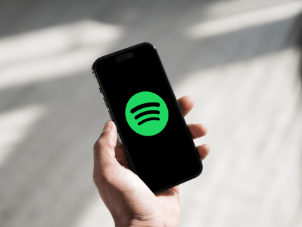 Quer tirar alguém do Top 50 do Spotify? Compre views pra ele que a plataforma derruba na hora