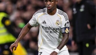 Reviravolta! Real Madrid toma decisão que pode definir futuro de Vini Jr.