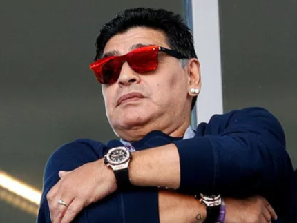 Cuidador expõe conflitos de Maradona com médico antes de morrer: “Chegava a cuspir”