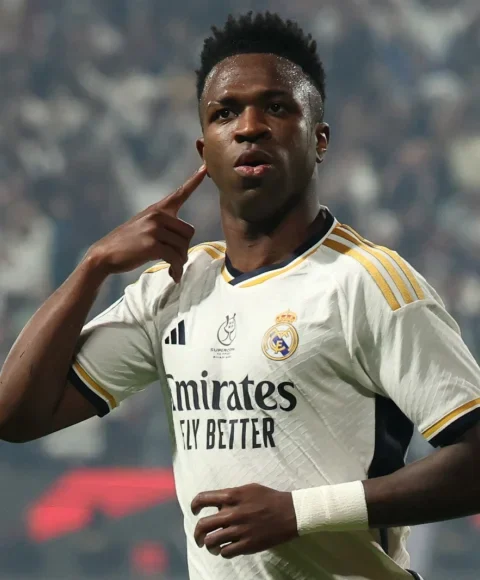 Fim da novela! Vini Jr. acerta renovação com o Real Madrid até 2032