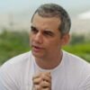 Wagner Moura rebate ataques por posições políticas: “Quando fui pobre, aí podia ser de esquerda?”