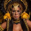 Tàmires Assîs, ex-Fazenda, se apresenta como cunhã-poranga no Festival de Manaus